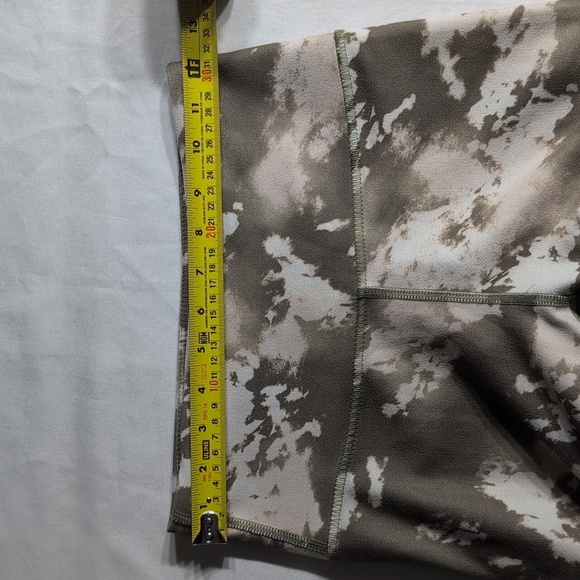 Balance Collection Activewear  Leggings Beetle Green Tie Dye Womens Small - Picture 5 of 6